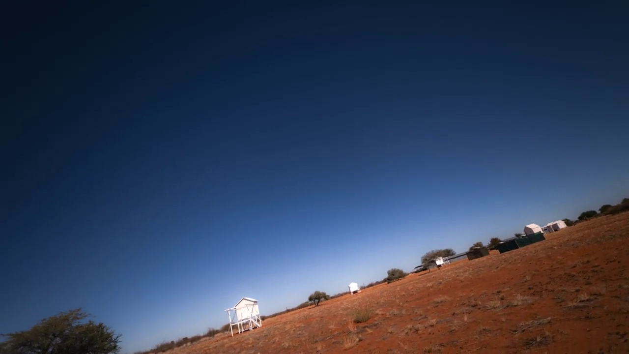 sky-locked-24h-d1bf3e6b16dabab2.mp4