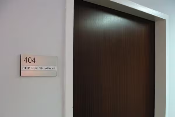 404
