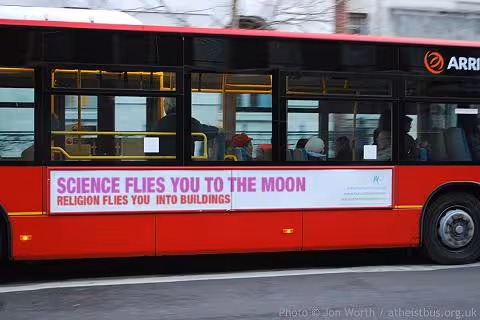 victor-stenger-bus